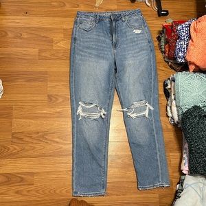 american eagle mom jeans